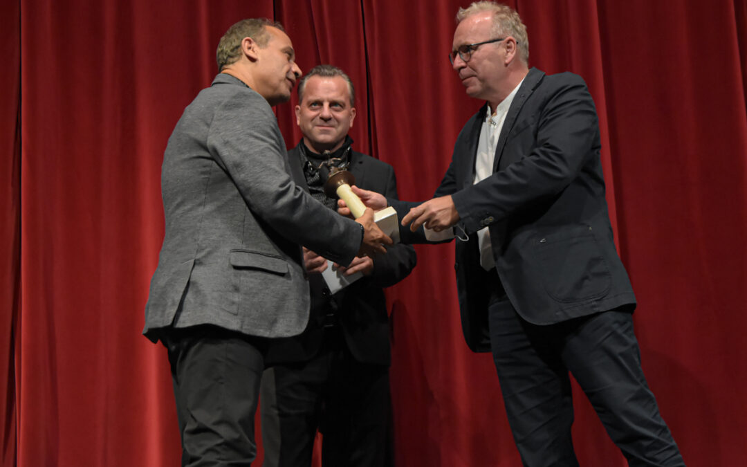 Földes Tamás kapta az idei Kaszás Attila-díjat